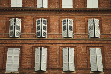 Obraz premium windows toulouse street