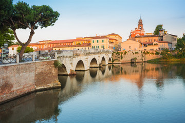 Obraz premium Bridge of Tiberius (Ponte di Tiberio) in Rimini