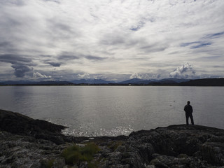Fototapeta na wymiar Vistas de la costa de Molnes en Møre og Romsdal, província de Noruega, en el verano de 2017
