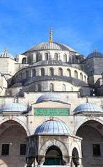 Fototapeta na wymiar The Blue Mosque (Sultanahmet Mosque) in Istanbul