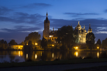 Fototapeta na wymiar Castle Schwerin