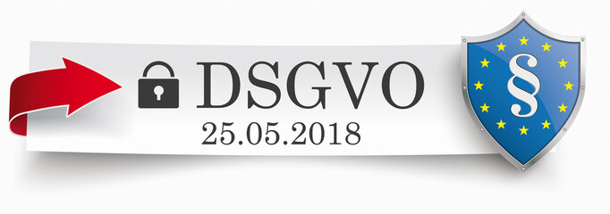 Schutzschild mit einem Papierzettel DSGVO