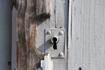 texture porte bois serrure cabane ostréicole