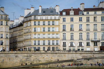 Les façades de Paris
