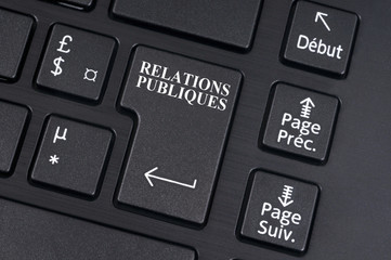Touche relations publiques sur un clavier d'ordinateur 