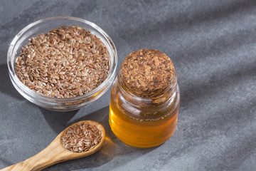 Seeds and linseed oil. Top view - Linum usitatissimum