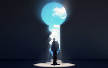 Obraz premium Businessman walking in dark room through key shaped door revealing blue sky for new opportunities, 3D rendering