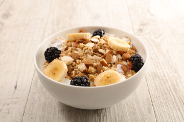 oat meal with dairy and fruit