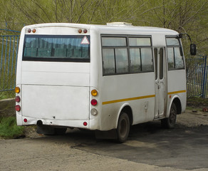 The minibus, city taxi, fixed-route taxi. City bus. Short bus