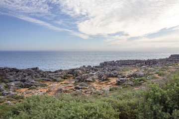 scogliera oceano portogallo