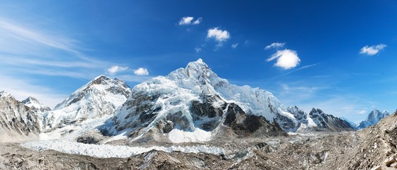Mount Everest and Khumbu Glacier panorama