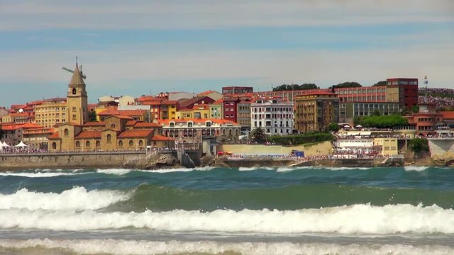 Waves Coming Into Shore At Gijon