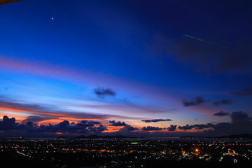 Fototapeta premium Beautiful sky at twilight time for background