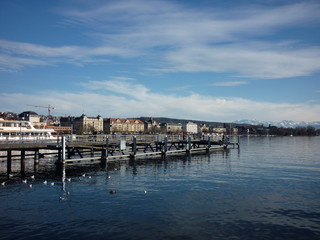 Fototapeta na wymiar Pier am Zürichsee