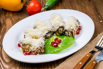 Eggplant rolls stuffed with nuts