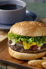 ハンバーガー
