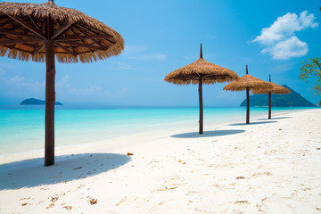 Beautiful tropical island white sand beach blue sky sunny day - Summer breeze travel holiday