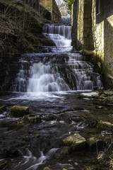 Fototapeta na wymiar old mill falls