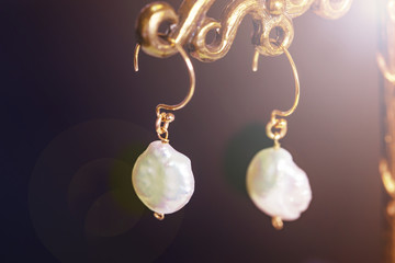 パールのピアス　真珠