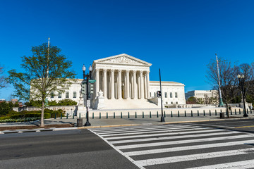 Obraz premium Road to the Supreme Court