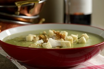 Hake Cream with Walnuts