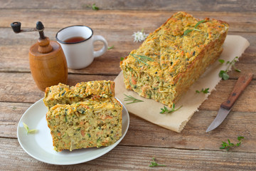 Zucchini-Karotten-Braten