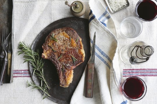 Porterhouse Steak with Rosemary and Red wine