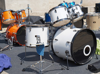 Fototapeta na wymiar Drums at an outdoor music festival