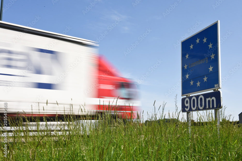 Sticker Frontiere pays europe panneau signalisation luxembourg