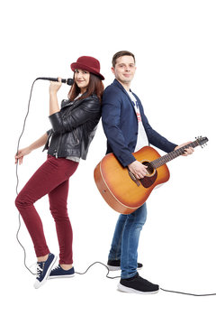 A musical duo of a young couple