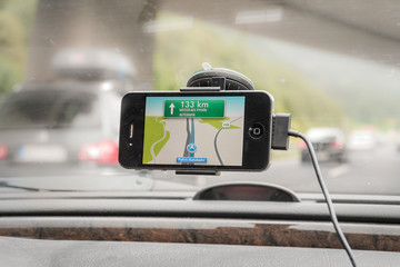 Phone GPS on Car Windshield