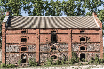 old abandoned brick house of the 18th century