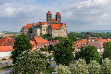 Fototapeta na wymiar historische Altstadt von Quedlinburg Harz
