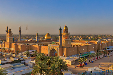 Aerial View of the Great Masjid of Kufa - obrazy, fototapety, plakaty