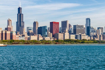 Fototapeta na wymiar Windy City downtown skyline from Lake Michigan on a sunny day. Chicago is home to the Cubs, Bears, Blackhawks and deep dish pizza I