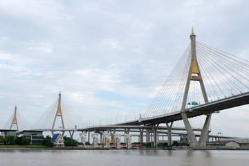 Fototapeta na wymiar view of Bhumibol Bridge,Thailand