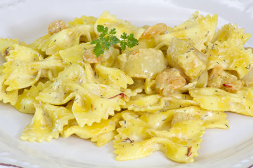 farfalles au saint-jacques et crevettes