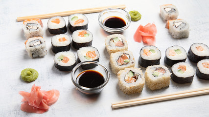 Sushi rolls