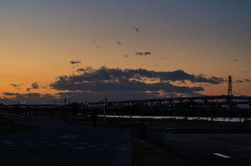 夕焼けと大きな雲