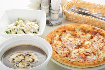 mushroom soup salad and pizza
