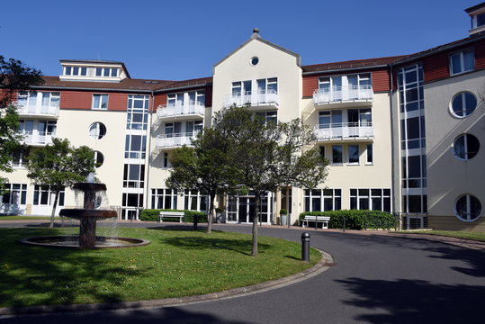 Bad Liebenwerda, Eisenmoorbad, Kurklinik