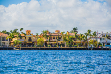 Obraz premium Large House in Fort Lauderdale