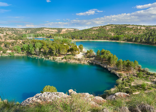 Paisaje del Parque Natural de las Lagunas de Ruidera, Lagunas Batana, Santo Santo Morcillo y Salvadora, Reserva de la Biosfera Mancha H&uacute;meda de la UNESCO, Albacete, Espa&ntilde;a