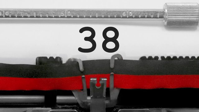 numbers with countdown in the old typewriter from 100 to 1. very fast