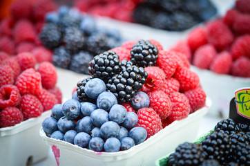fresh fruits - berries, strawberries, red berries, blueberries, cherry, blackberry