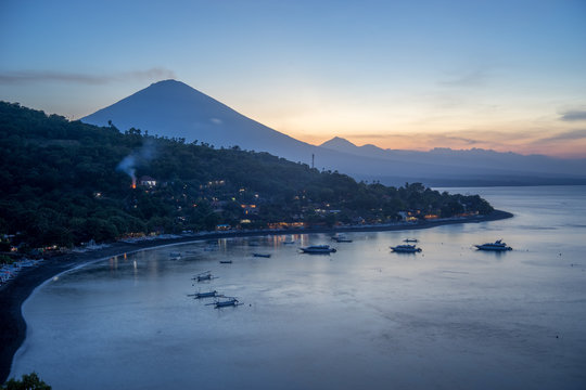 Eruption of Mt. Agung seen form "Sunset Point" in Jemeluk, Amed, Bali, Indonesia. (Picture taken: 19.05.2018)