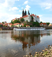 Fototapeta premium Medieval Albrechtsburg castle overlooking the Elbe river in Meissen, Germany