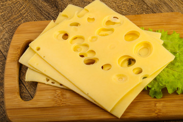 Sliced cheese