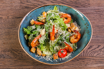 Caesar salad with shrimps