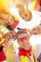 Freudige Fussballfans Deutschland Germany